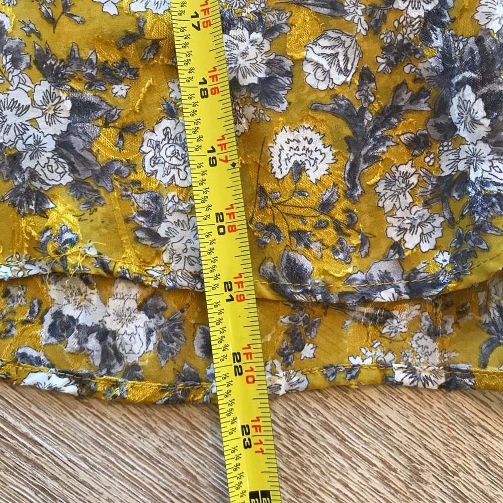 NWOT Zara Ruffle Trim Silky Yellow Gray Floral Pattern Button Floral Blouse Top - Picture 10 of 14